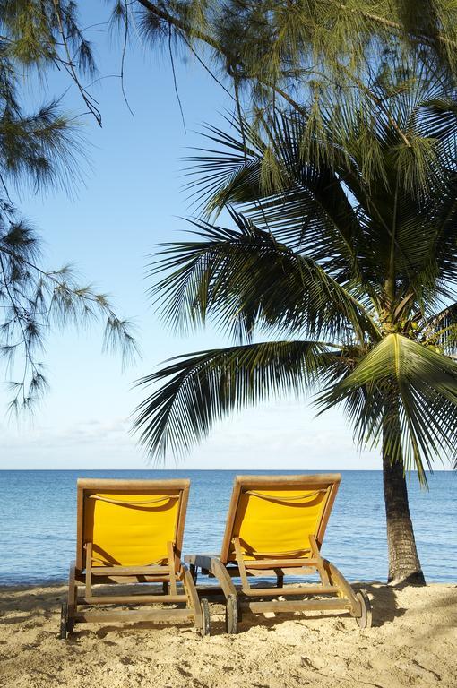 Starfish Discovery Bay Holetown Exterior foto
